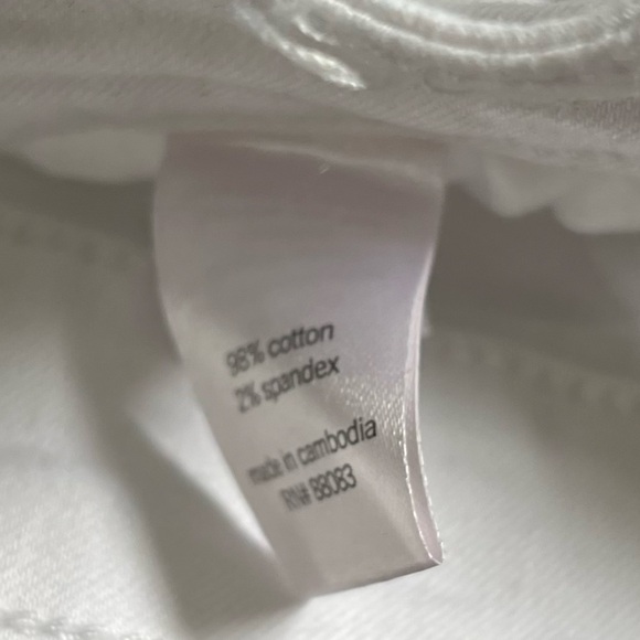 🌸WHITE DENIM SKIRT WITH DISTRESSING SIZE 0 - Picture 5 of 6